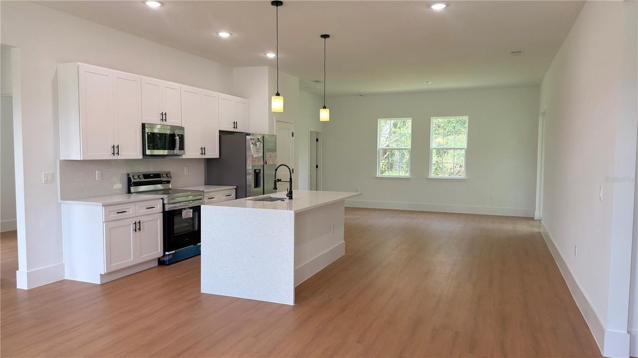14813 Sw 47th Ct - Photo 5 of 33