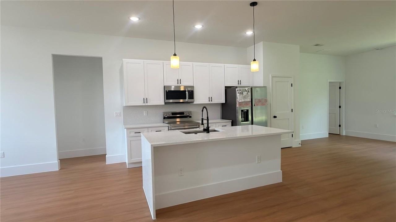 14813 Sw 47th Ct - Photo 6 of 33