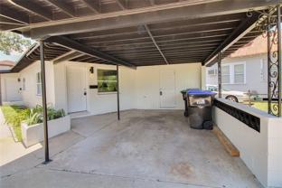 1618 Indiana Ave - Photo 1 of 1