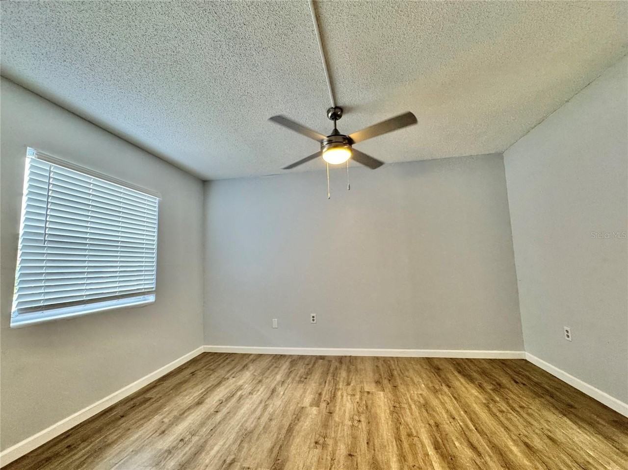 551 Flemming Way #101 - Photo 7 of 14