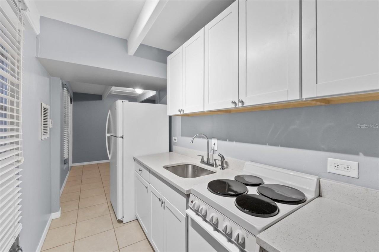 3515 Club Cir - Photo 5 of 18