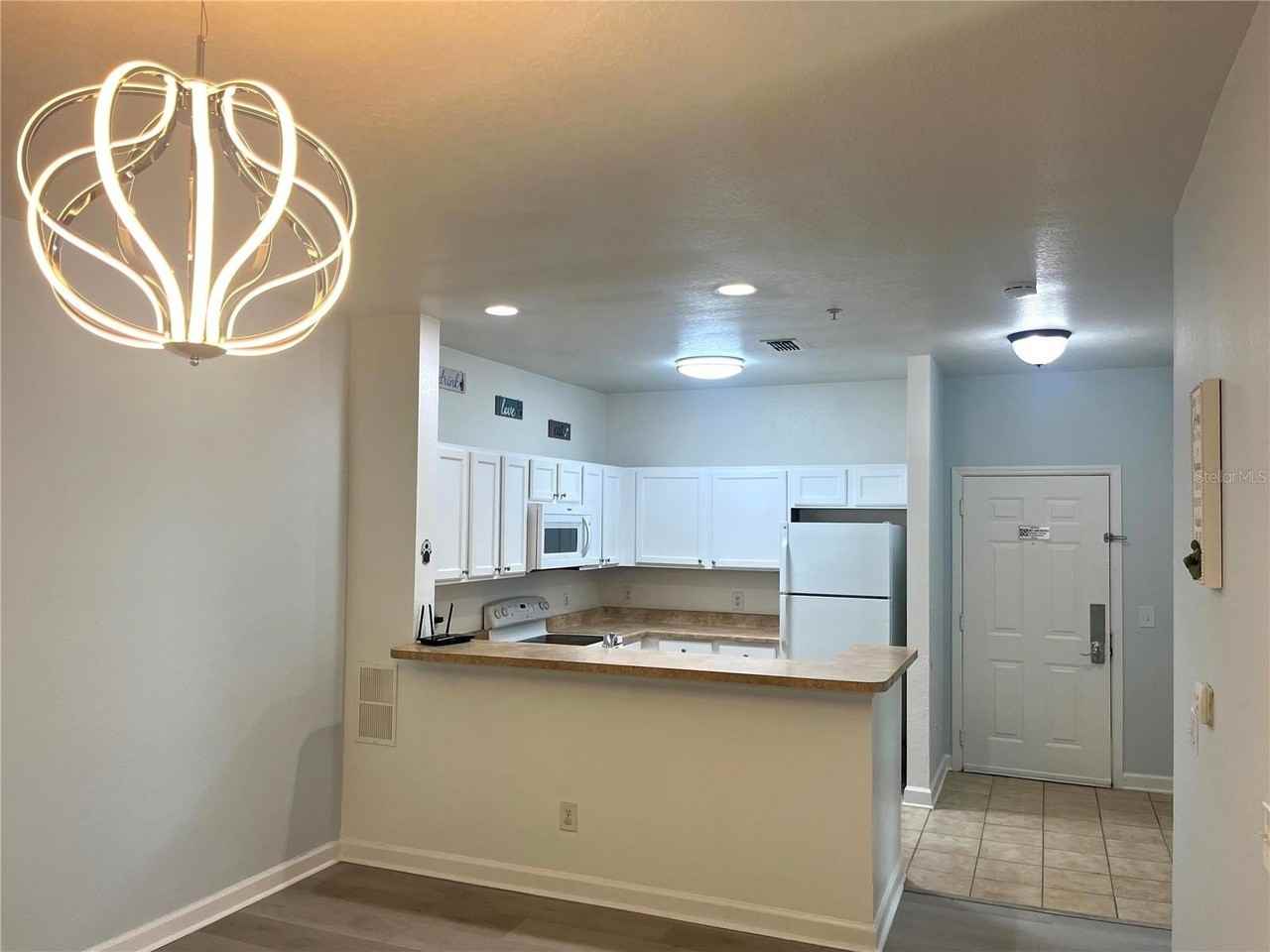 3177 Feltrim Pl #101 - Photo 4 of 20