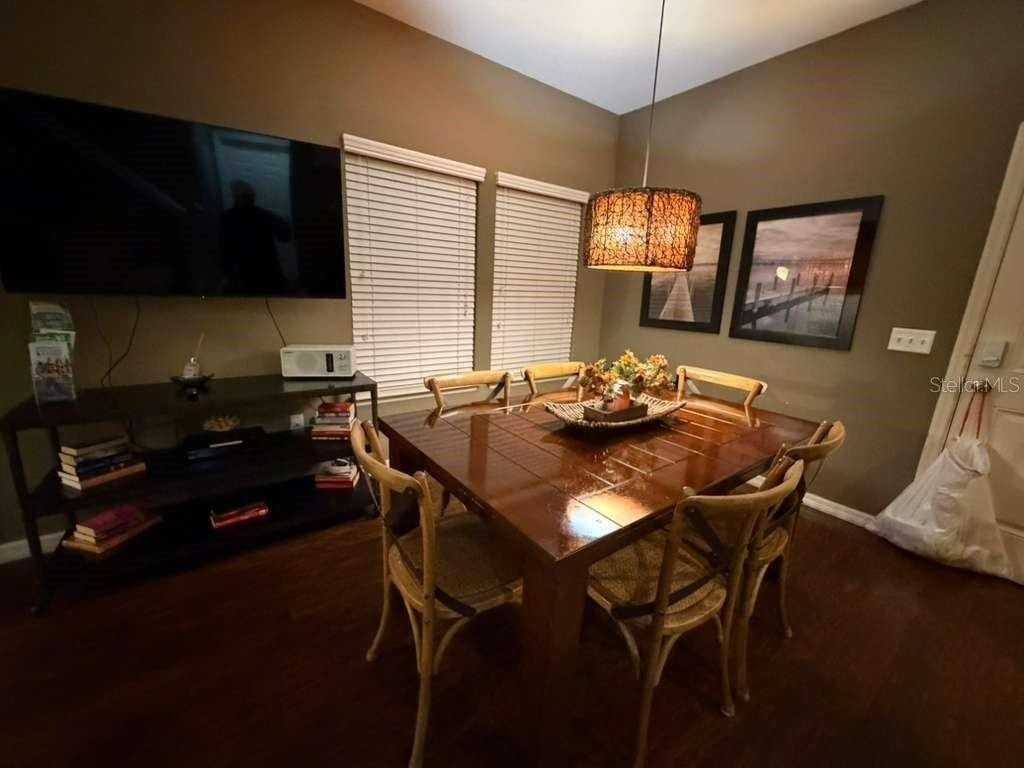 3200 Gold Ln - Photo 3 of 22