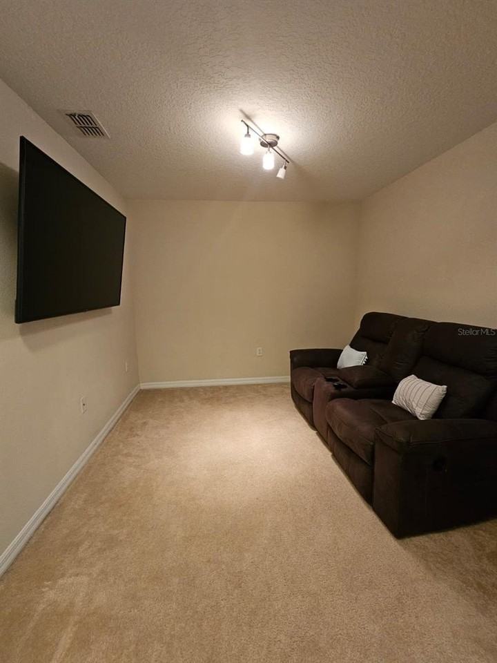 5408 Quarry Rock Rd - Photo 7 of 12