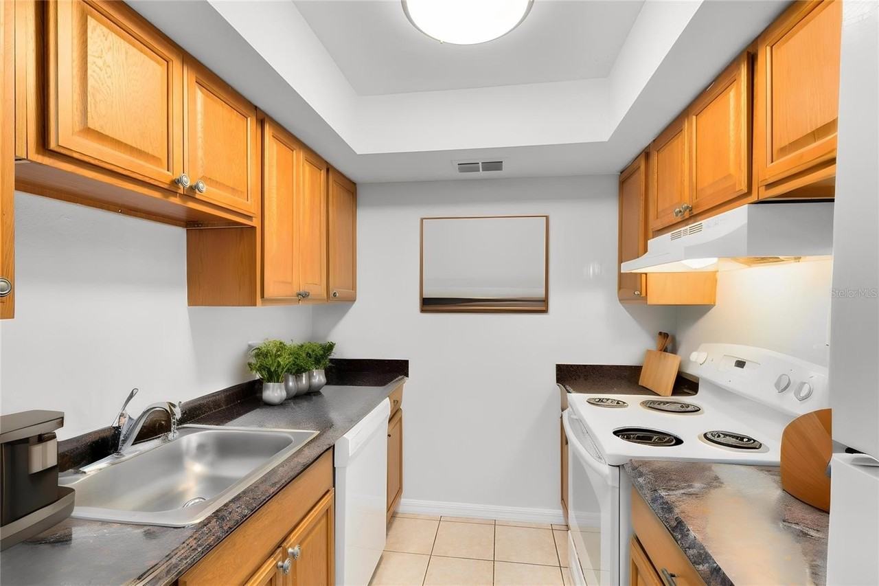 1040 S Buena Vista Dr #1040 - Photo 2 of 15