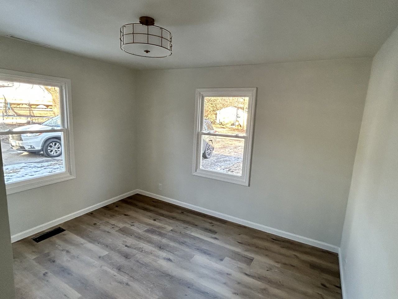 609 N James St #1 - Photo 5 of 8