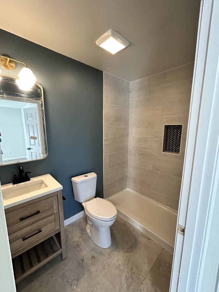 609 N James St #1 - Photo 6 of 8