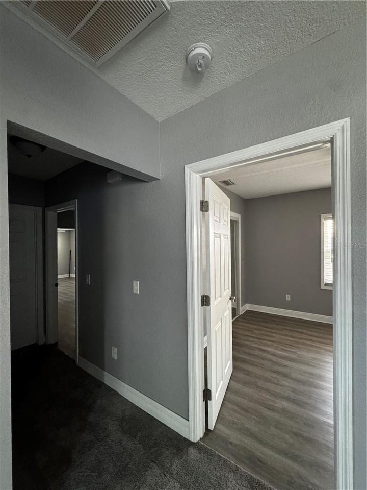 5745 Montana Ave - Photo 2 of 10