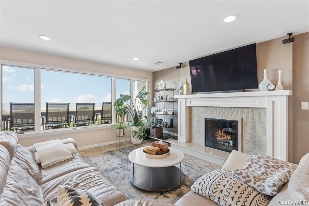 623 Oceanfront #A - Photo 3 of 20
