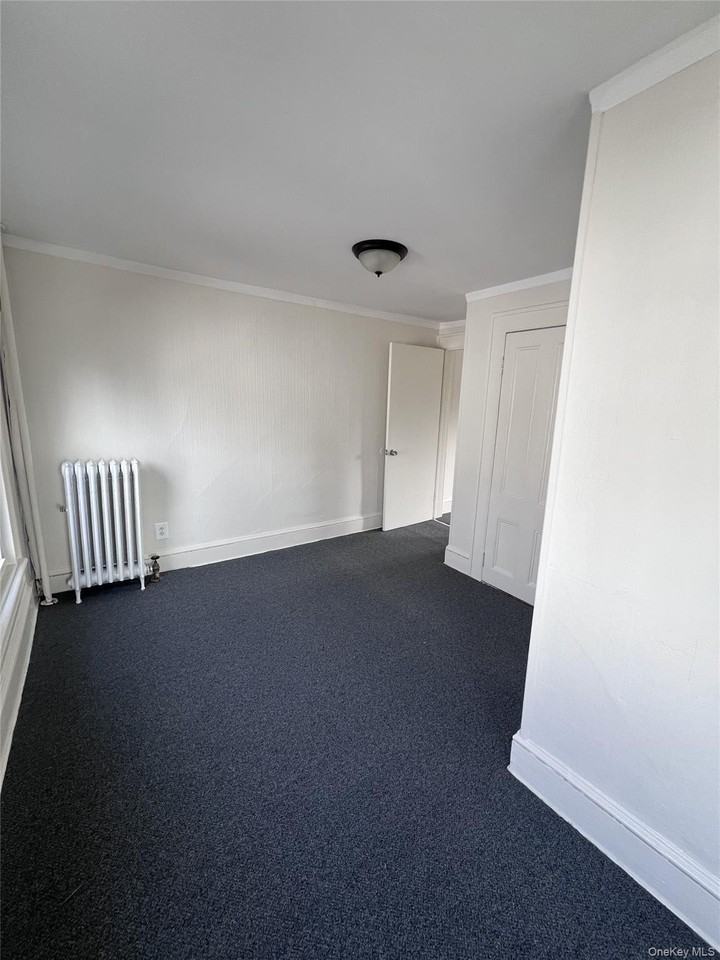 280 Pine St #2 - Photo 5 of 10