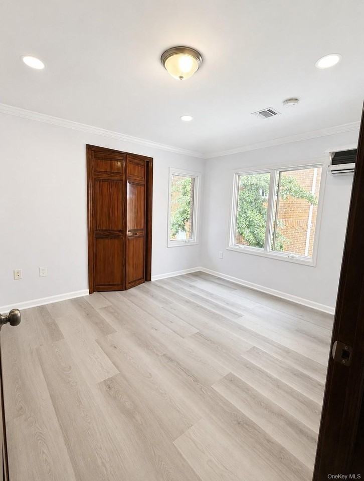24493 61st Ave - Photo 7 of 9