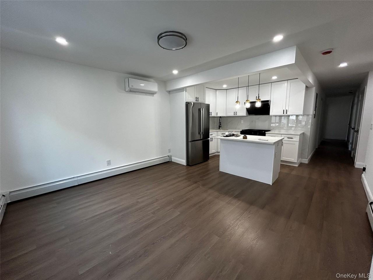 6446 217th St #1stFLBS - Photo 2 of 12