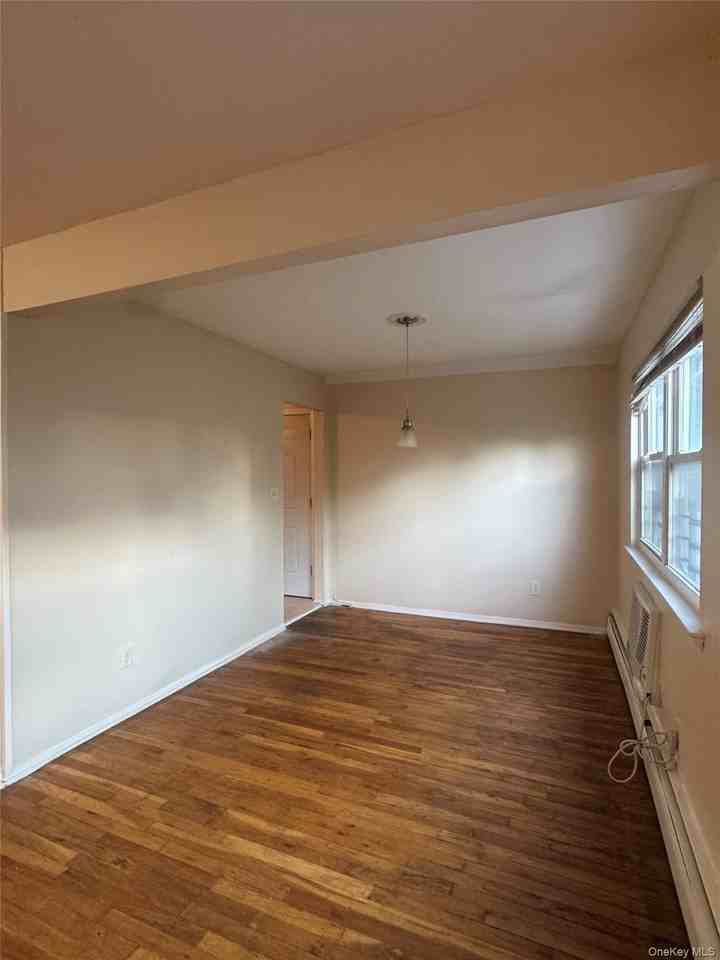 14856 262nd Pl - Photo 4 of 10