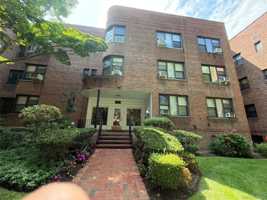 featured image of 15 Clent Rd #3C