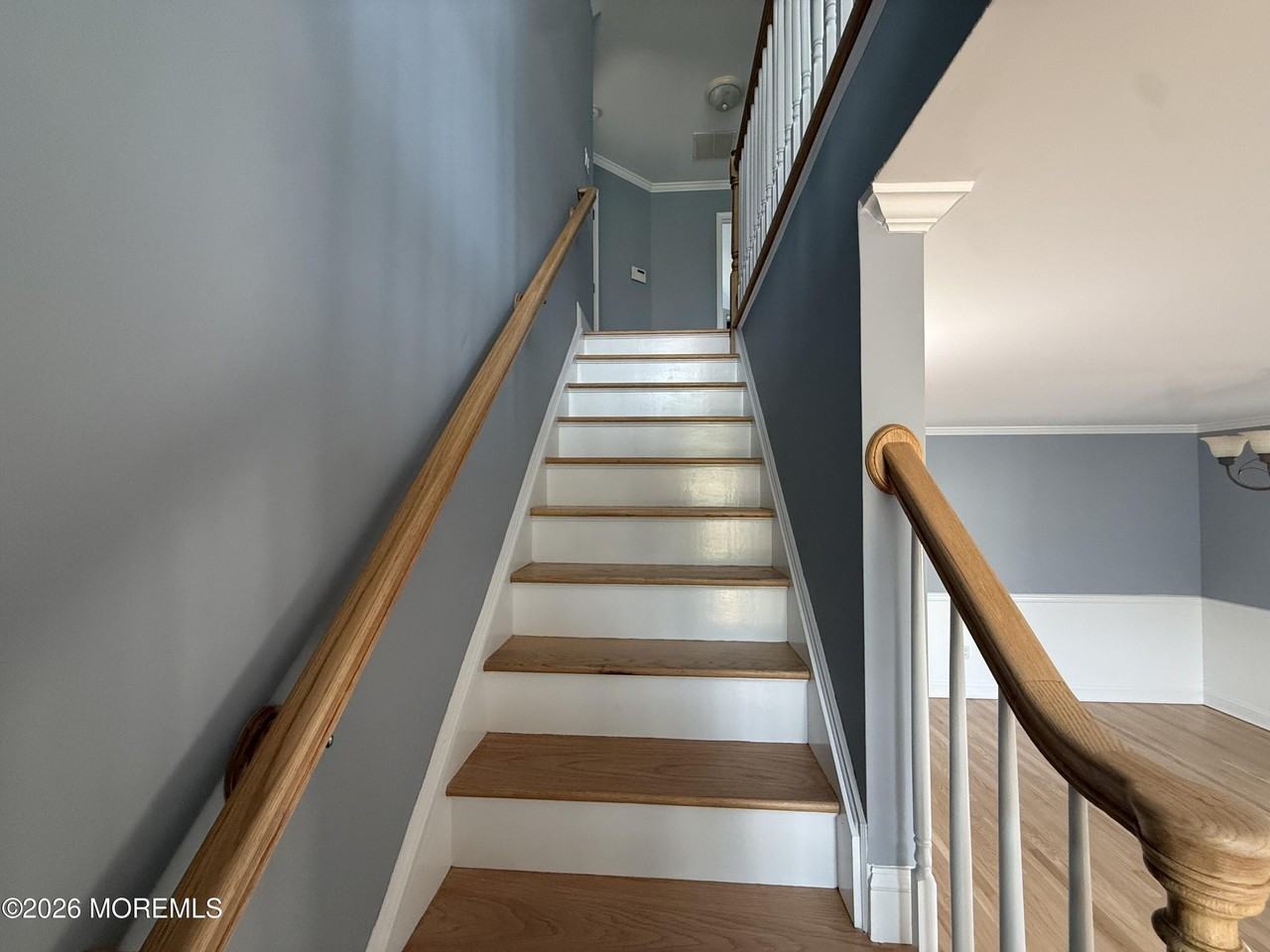 33 Laurel St - Photo 6 of 32