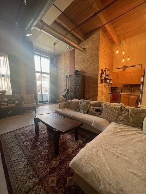 1918 S Michigan Ave #202 - Photo 4 of 7