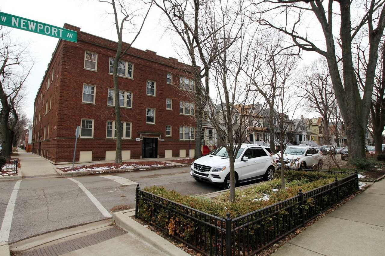 1901 W Newport Ave #2 - Photo 2 of 22