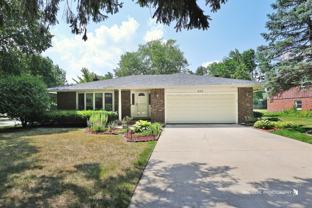 605 W Gilbert Rd - Photo 1 of 1