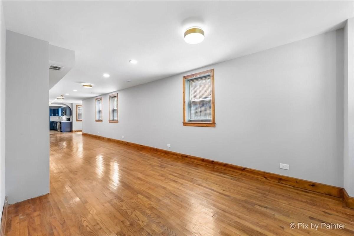 2515 N Talman Ave #1 - Photo 7 of 46