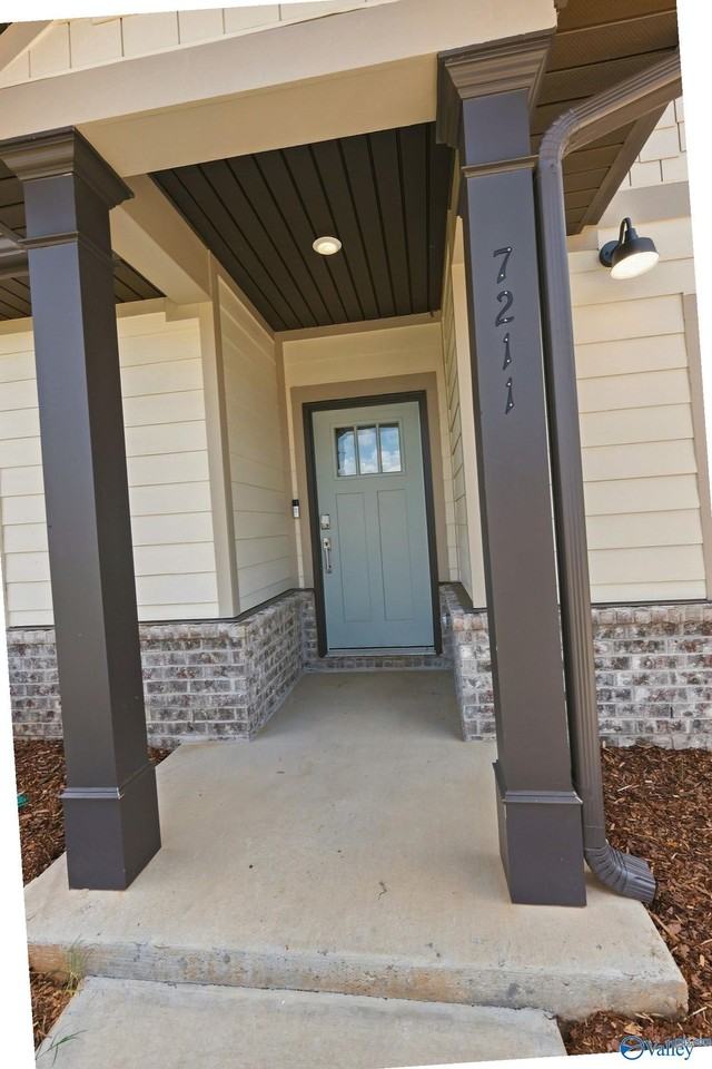 Holly Creek Dr - Photo 5 of 37