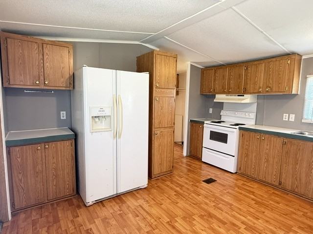 6952 Hollybrook Cir #1 - Photo 3 of 15