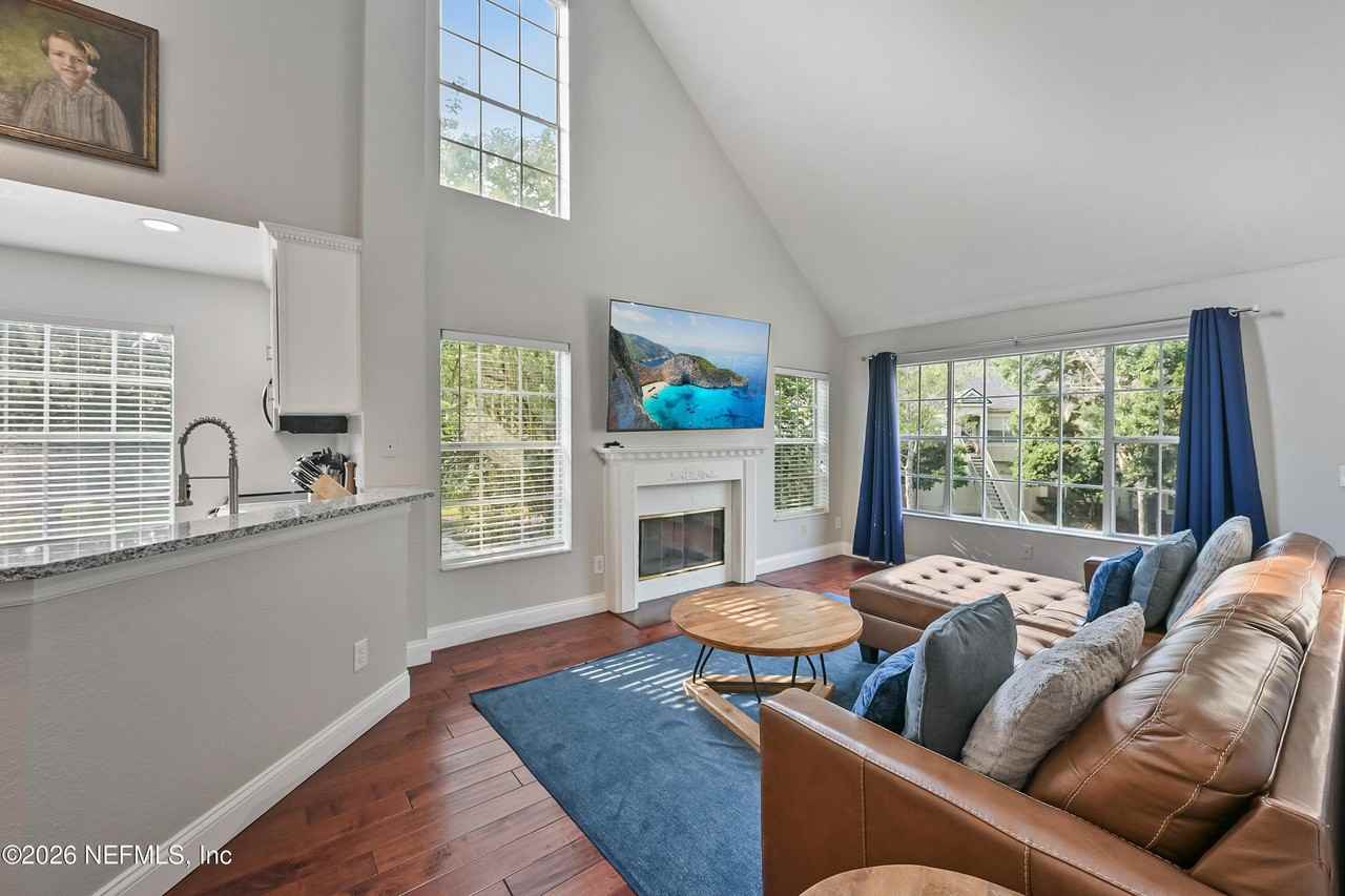 13703 Richmond Park Dr N #1805 - Photo 6 of 33