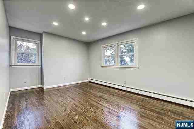 24 Horton Ave #2 - Photo 5 of 17