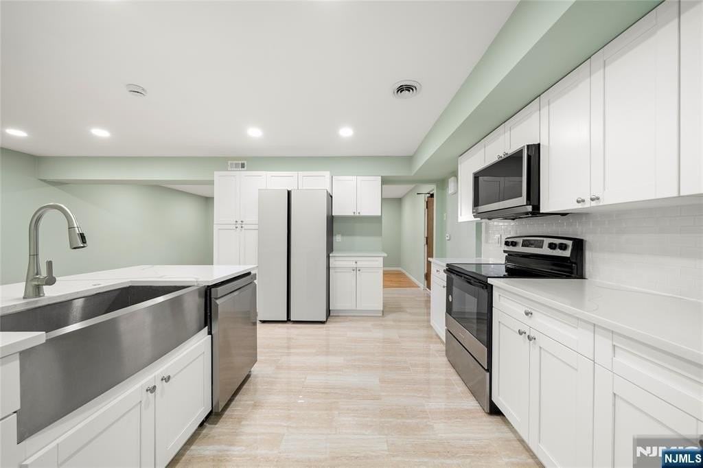 337 Fort Lee Rd #1D - Photo 6 of 16