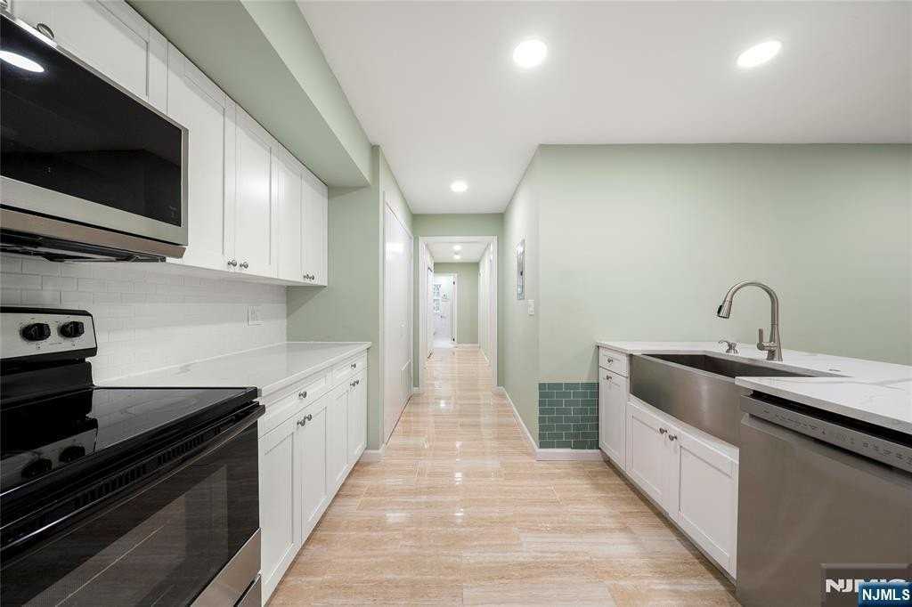 337 Fort Lee Rd #1D - Photo 7 of 16