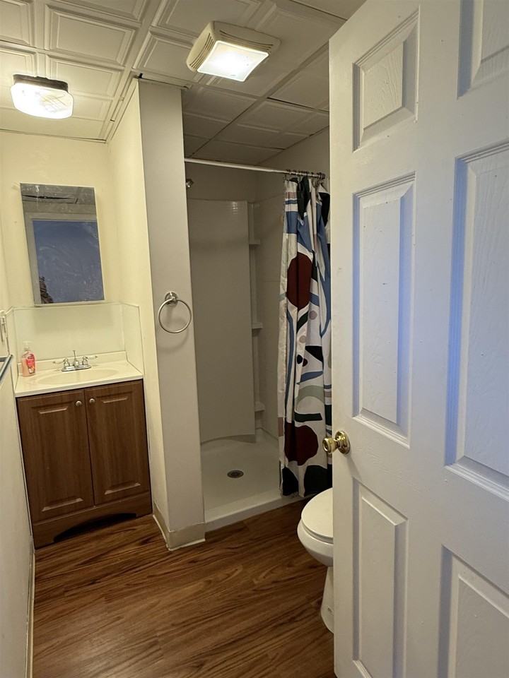 70 W Broadway #4 - Photo 4 of 6