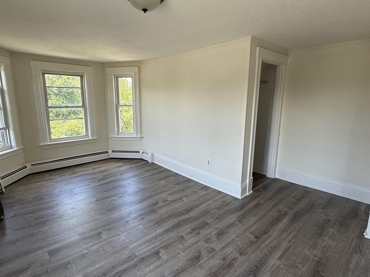 48 South Ave #5 - Photo 4 of 9