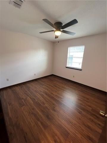 604 N Woodlawn Ave - Photo 7 of 9