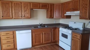 featured image of 104 Main St S #2