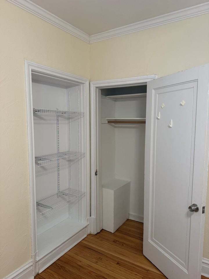 7359 Amherst Ave #1F - Photo 4 of 26