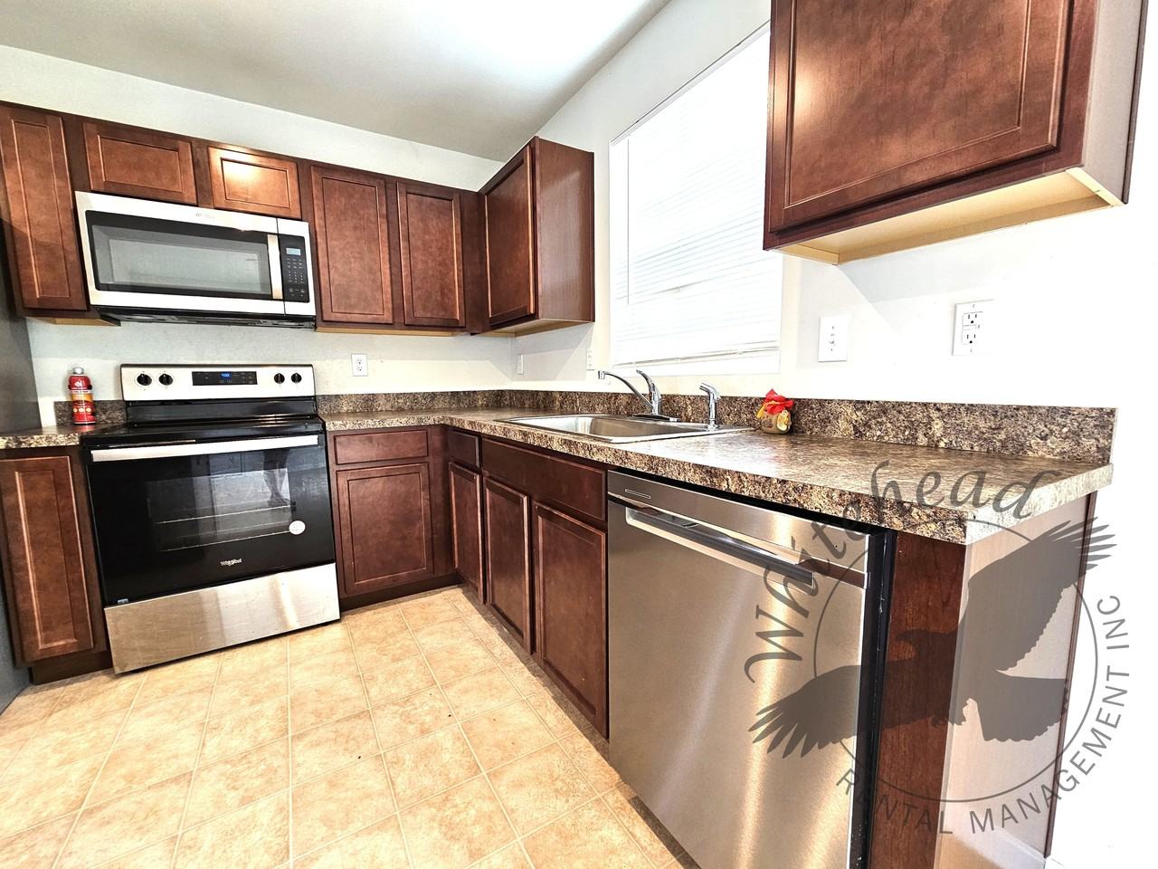 38374 Elizabeth Ln #1 - Photo 7 of 33