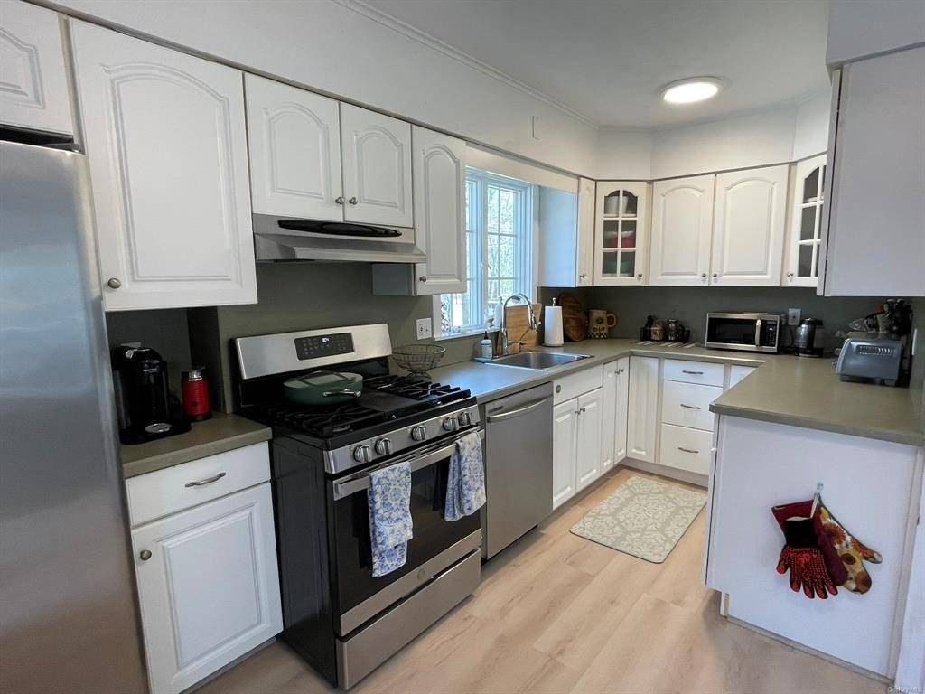 5650 N Bayview Rd - Photo 7 of 29