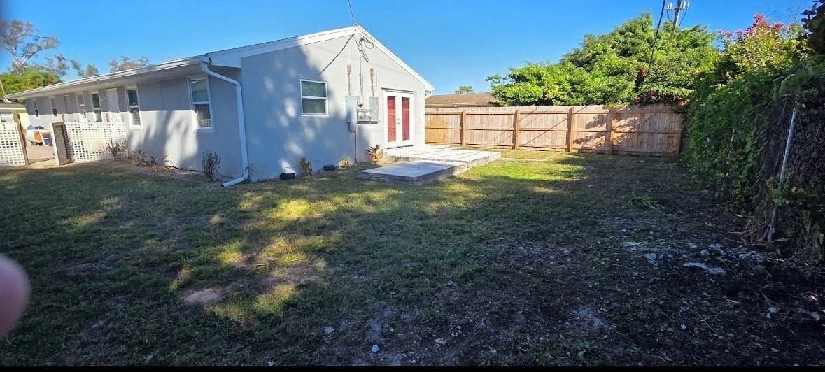 5639 4th Ave - Photo 2 of 25