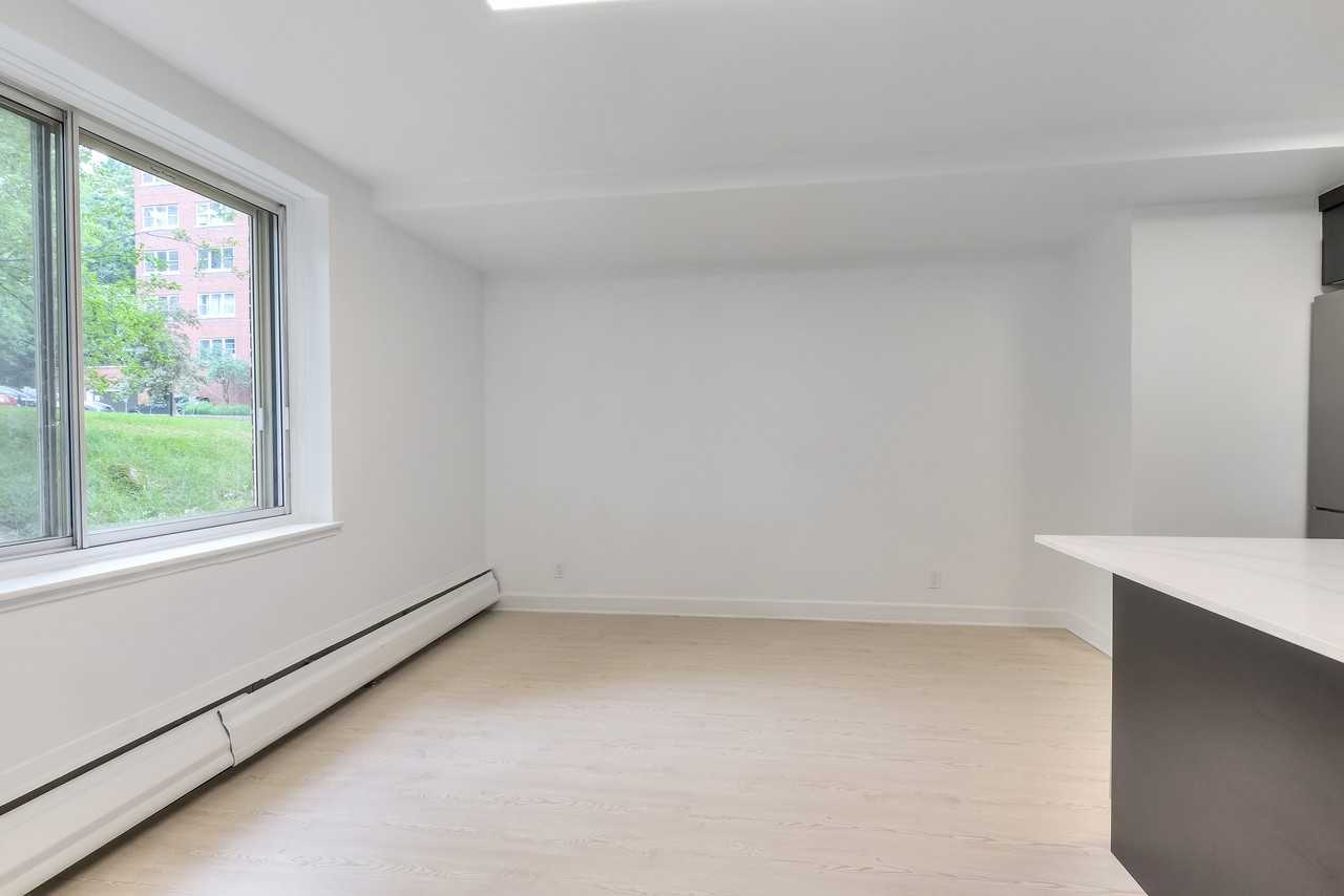 3635 Avenue Ridgewood - Photo 4 of 19