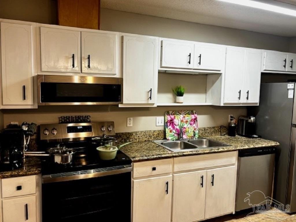 3031 E Kingsfield Rd #C - Photo 2 of 12