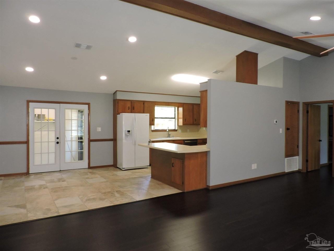 1270 Palisades Rd - Photo 6 of 25