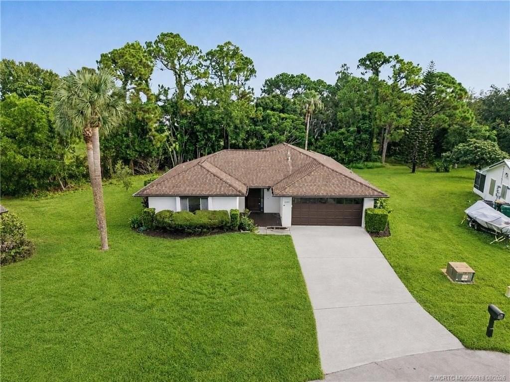 2101 Se Dolphin Rd - Photo 4 of 50