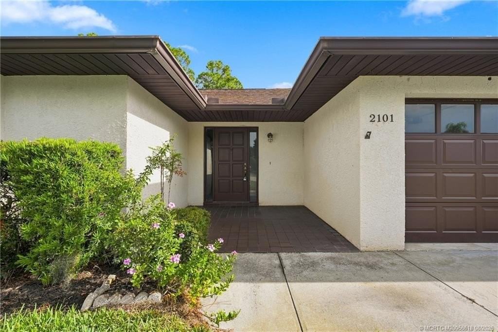 2101 Se Dolphin Rd - Photo 5 of 50