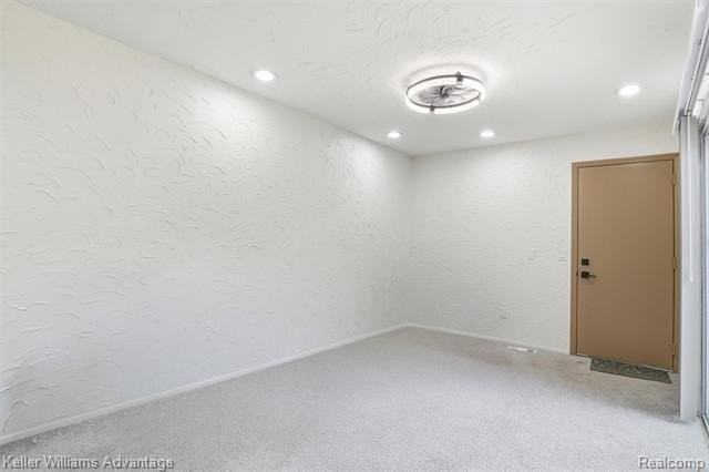 5271 Wright Way E - Photo 7 of 50