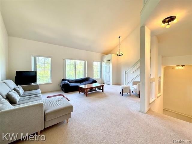 1870 Lindsay Ln - Photo 7 of 34