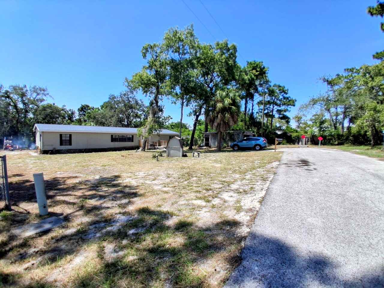 15215 Vine St - Photo 2 of 21