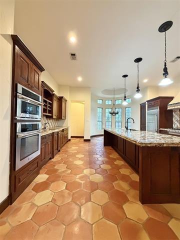 12410 Keith Rd - Photo 7 of 46