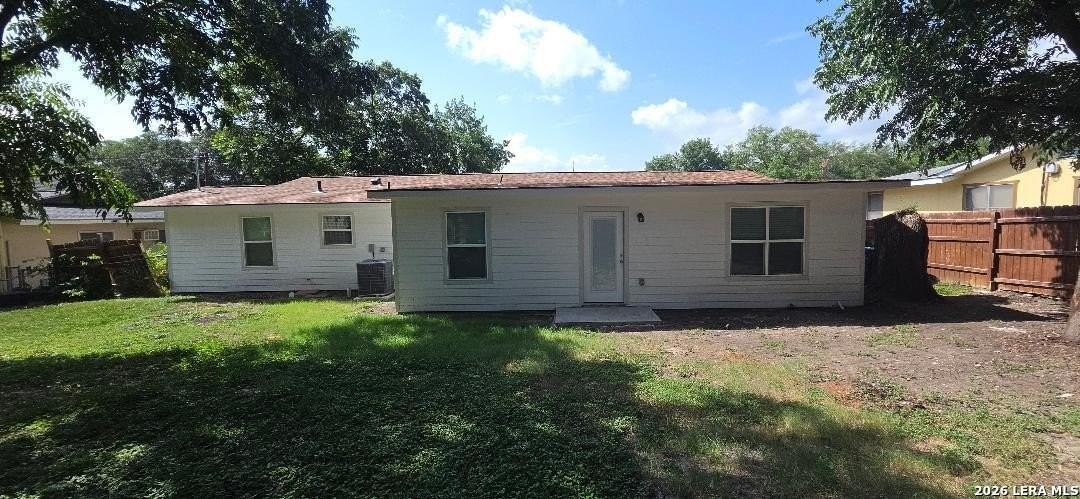 207 E Crestline Dr - Photo 4 of 21