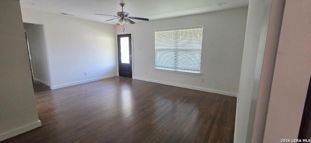207 E Crestline Dr - Photo 5 of 21