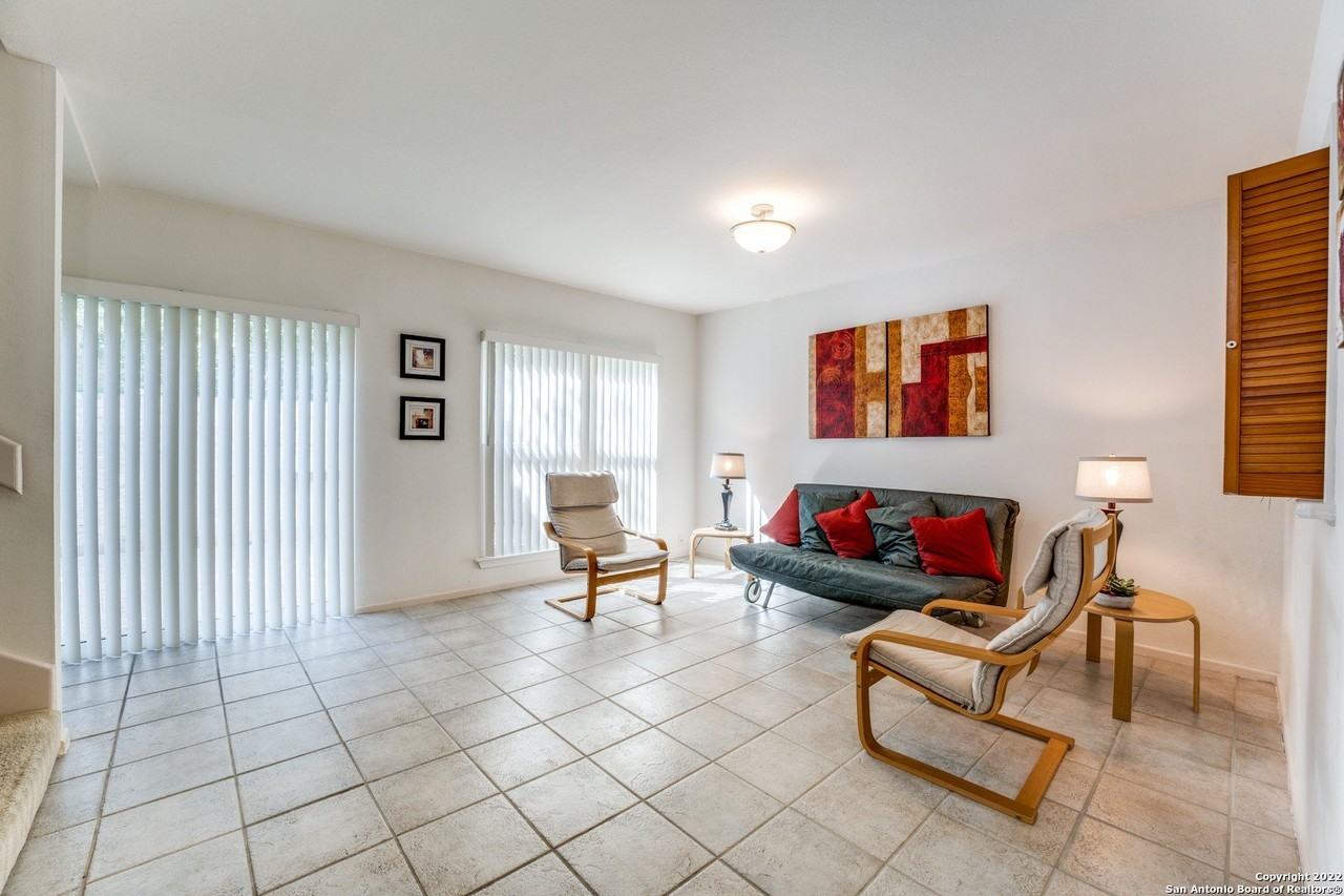 11642 Open Meadow St - Photo 5 of 25