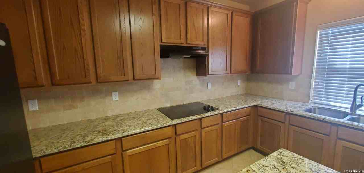 249 Nomad Ln - Photo 4 of 33